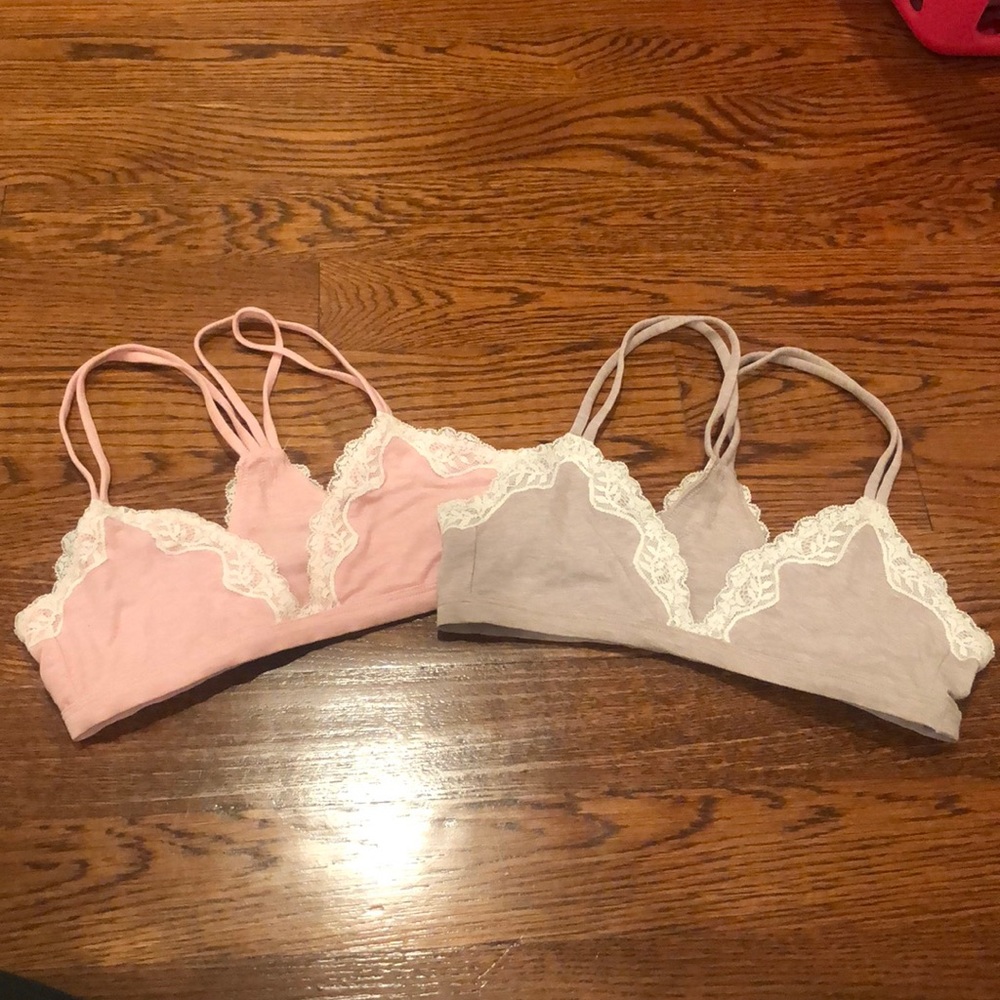 GAP BODY wireless pullover bralette
